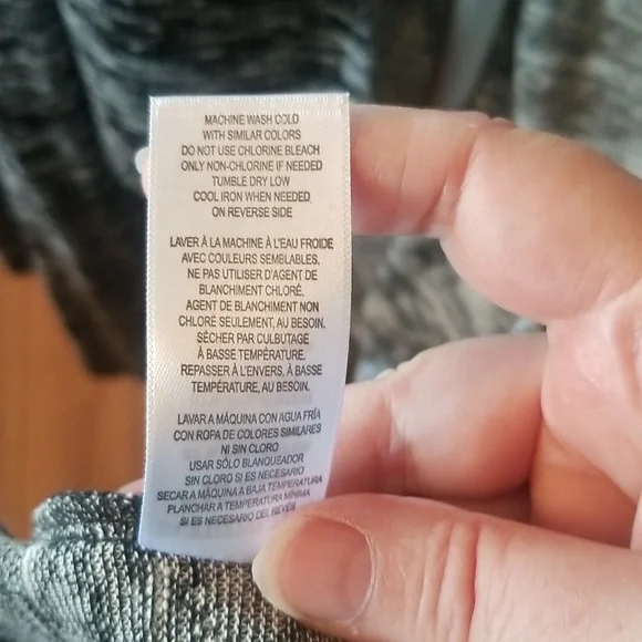 Signature Weekend Grey Cardigan 2X - Picture 3 of 5